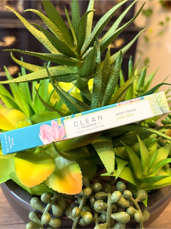 Clean Reserve Other - H2EAU Collection Water Lotus Rollerball - 0.34floz/10ml